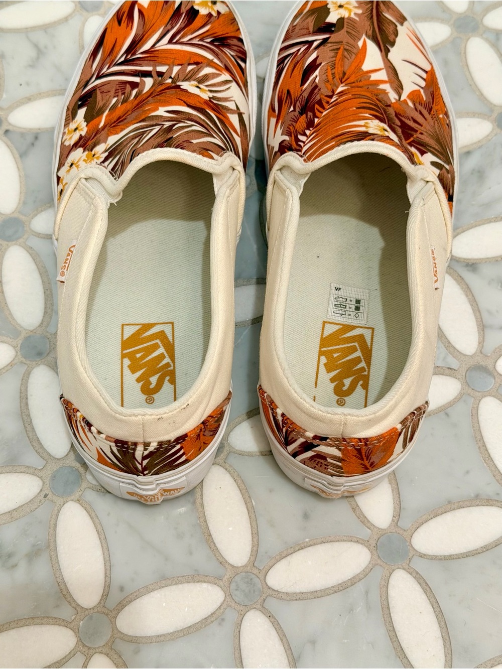 Vans Classic Slip-On Platform Tropical Floral Palm Canvas Sneakers Women’s 10 - Picture 7 of 8